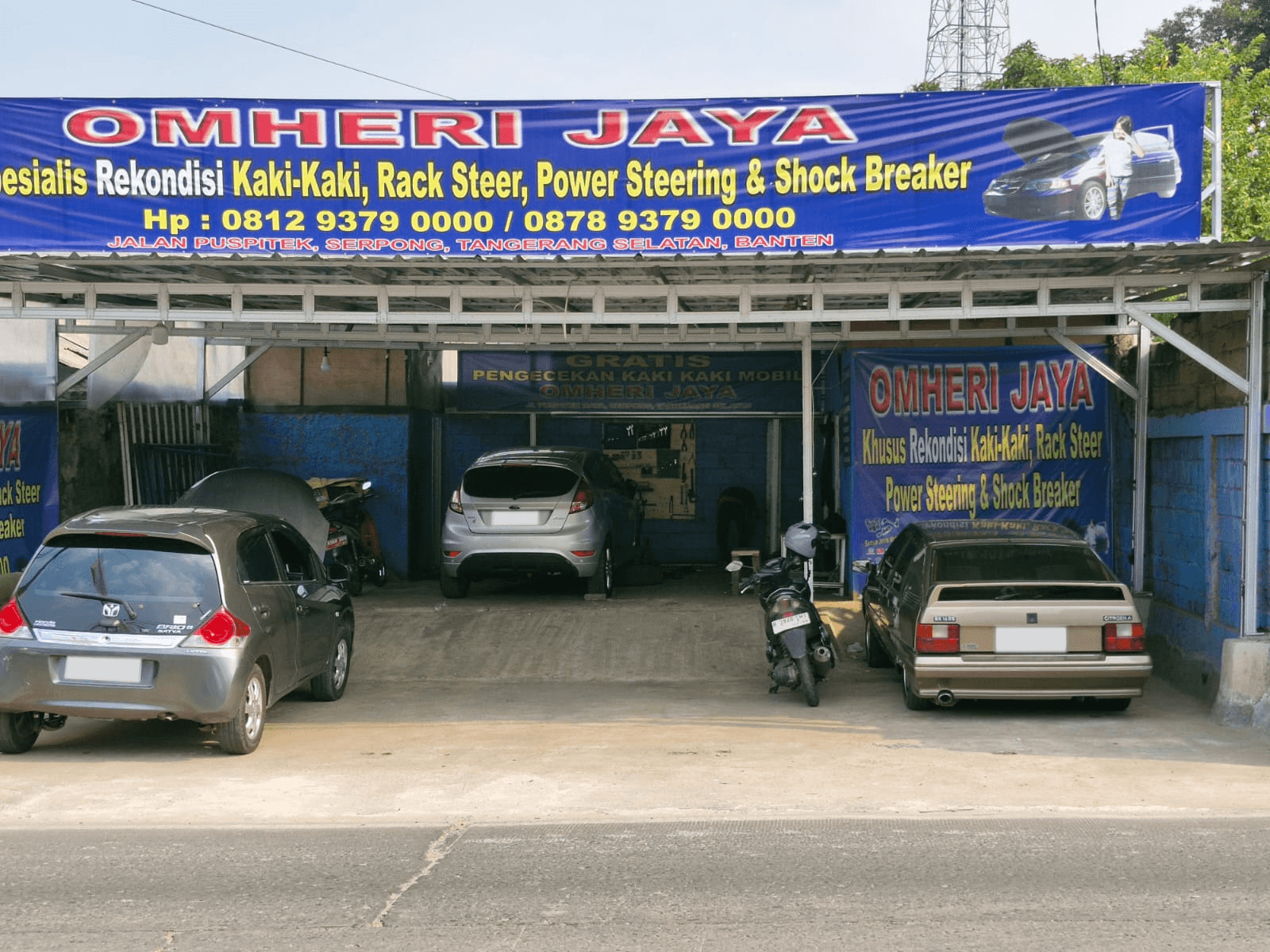 Omheri Jaya workshop and vehicle detail
